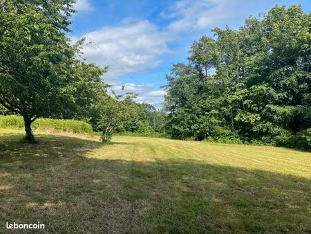très beau terrain constructible