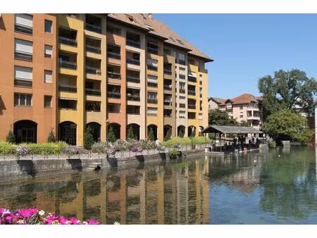 2p+c - 1 quai des cordeliers à annecy