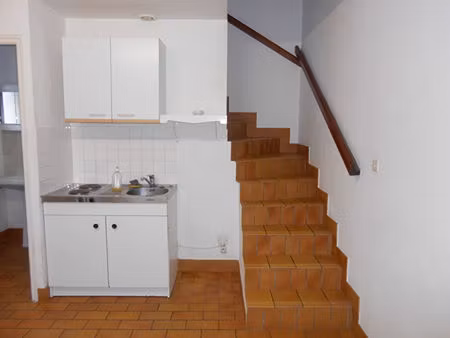 carquefou centre ville appartement t1 bis avec stationnement en sous-sol
