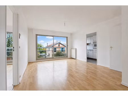 appartement croissy sur seine - 45 95 m² - 2 pièces