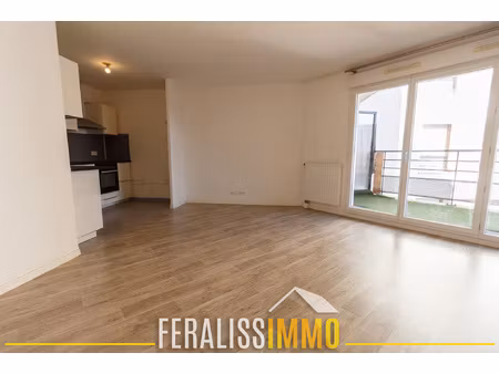 appartement f3 avec balcon à 2 min de la gare !