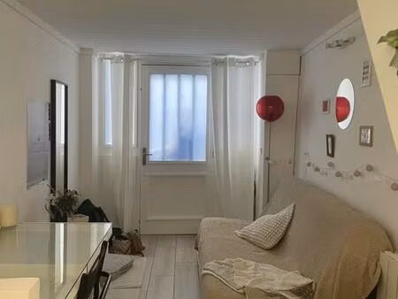 croix rousse : charmant t1 avec mezzanine au cœur du quartier de la croix rousse