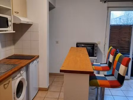 location t2 poitiers