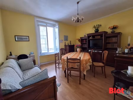 a vendre - saint servan centre - appartement t3 avec cave