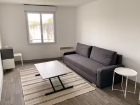 studio meublé avec parking