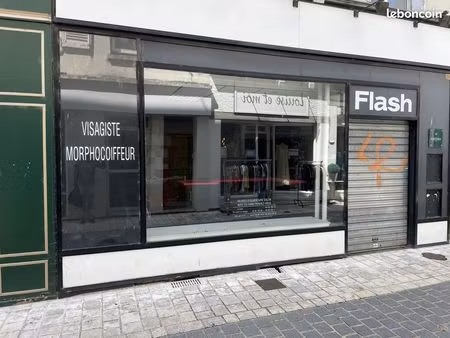 local commercial 113 m² châtellerault