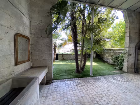 emplacement idéal pour cette maison typique du plateau d'ang