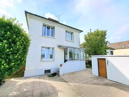 maison de ville de 85 m² à compiegne
