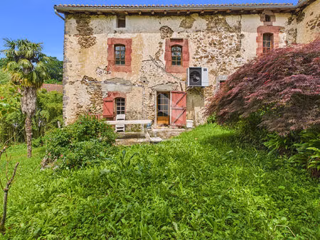 hasparren - vente maison mitoyenne - beaux volumes