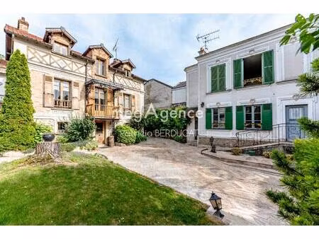 maison d'architecte classée avec pavillon indépendant au perreux / bords de marne