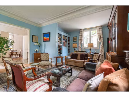 maison le vésinet - 191 m² - 9 pièces