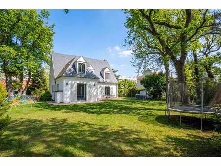 maison le vésinet - 230 m² - 10 pièces