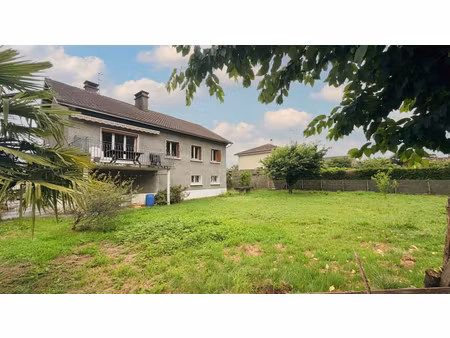 a vendre maison à narcastet- 87 m² - 3 chambres- garage -1000 m² de terrain