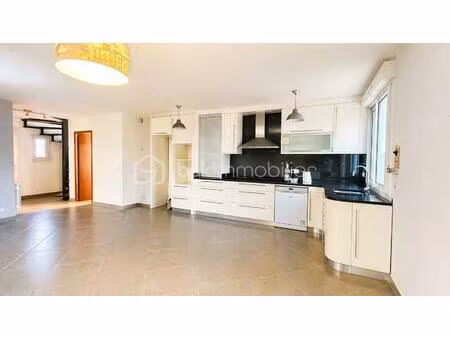 maison de 95 27 m² à saint-leu-la-foret