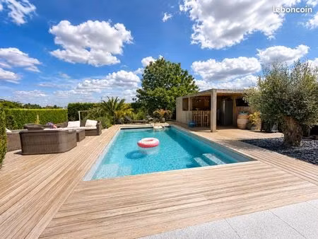 pavillon 210 m2