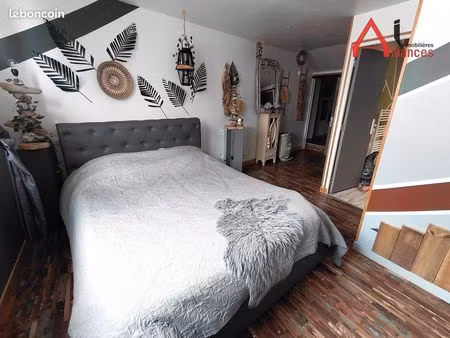 maison 10 pièces 195 m²