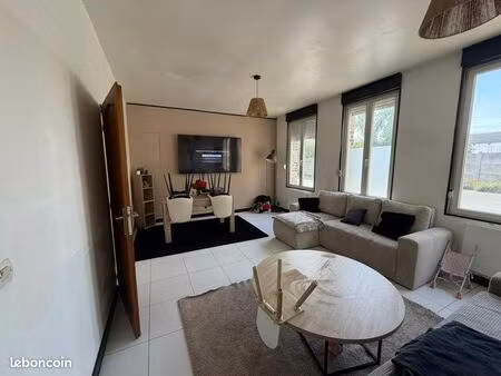 meublé 2 chambres en rdc