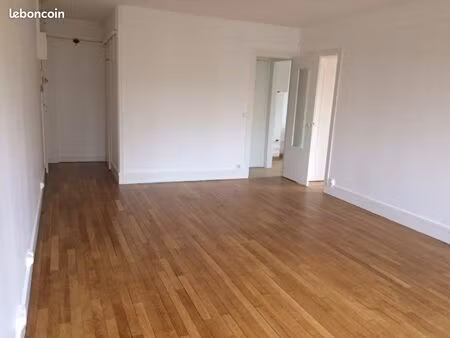 appartement 3 pièces 55 m²