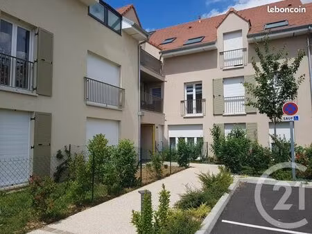 studio 1 pièce 26 m²