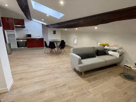 location appartement 2 pièces 47 m² à pauillac (33250)