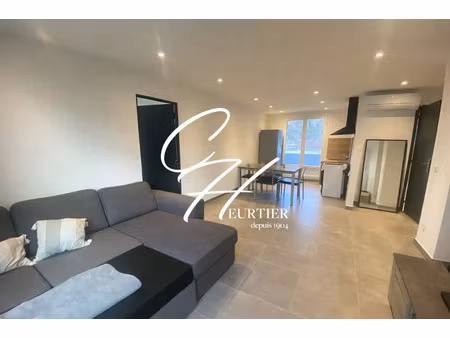location appartement 3 pièces 52 m² à saint-martin-d’hères (38400)