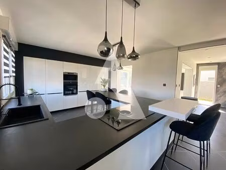 maison bessoncourt 6 pièce(s) 183 m2