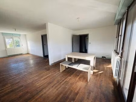 proche delle  maison familiale de 183 m2