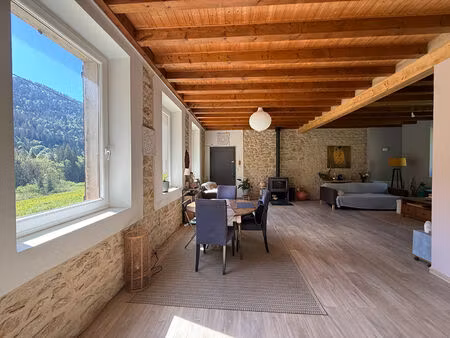 ferme au coeur de la nature