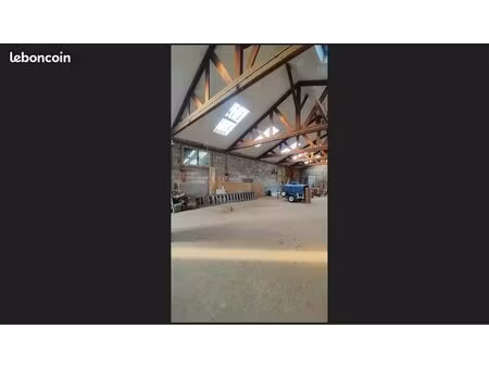 atelier et hangar sur terrain
