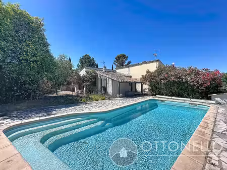villa roquebrune sur argens 3 pièces 67 04 m2 sur 800 m2 de terrain avec piscine et garage