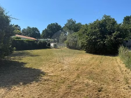 terrain à vendre