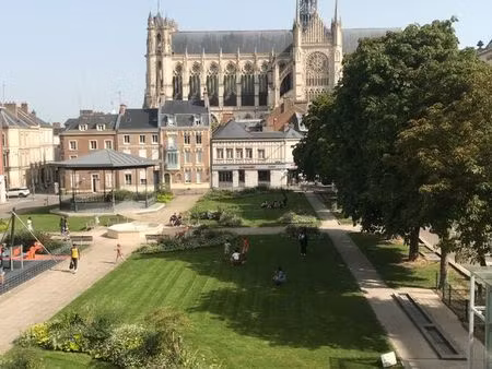 54 m2 amiens / palais de justice