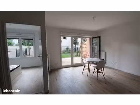 appartement de type 2 avec un jardin - provins