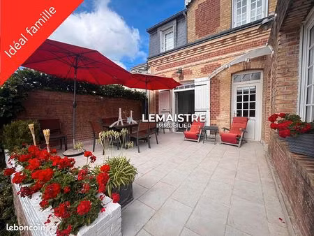 propriété 9 pièces 182 m²