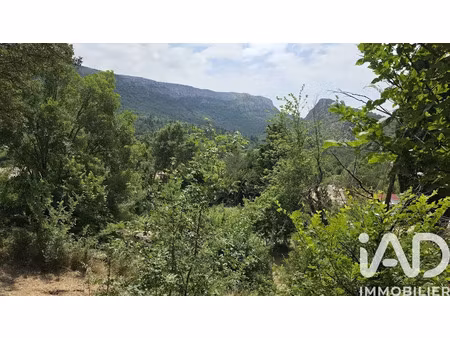 vente terrain 1600 m² à plan-d'aups-sainte-baume (83640)  168 000 €