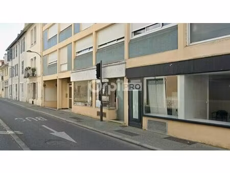 vente commerce pau 64000 30m²