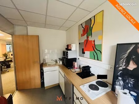 local d'activite 149 m² croissy sur seine