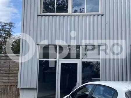 local commercial 118 m²