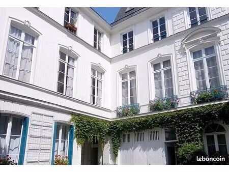 appartement de caractère de 220m² dans un hôtel particulier