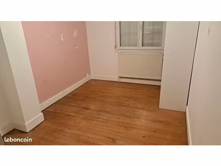 maison 100m avec jardin  cave  3 chambres