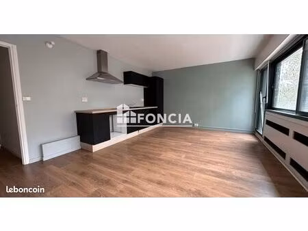 appartement 5 pièces 84 m²
