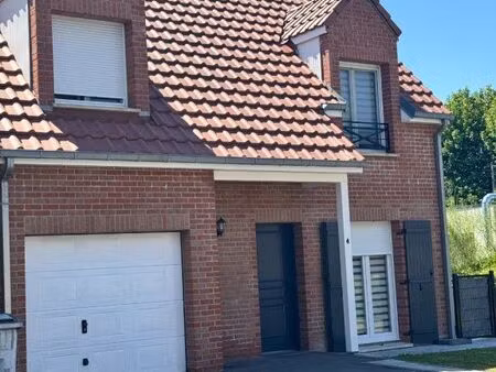 maison 4 pièces 93 m²