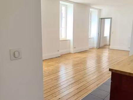 beau t3 bis 85m² limoges centre