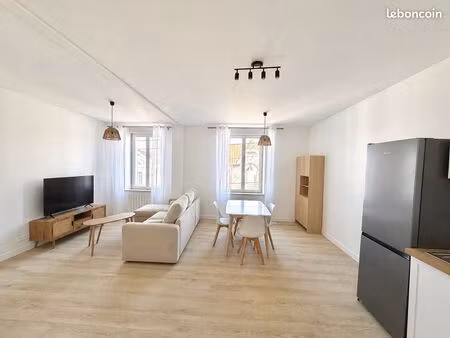t2 meublé 50 m² – entièrement rénové – limoges centre – dpe c