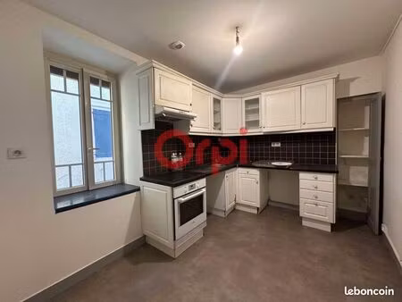 maison 3 pièces 70 m²