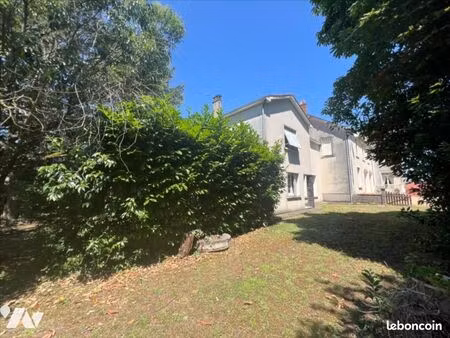 maison 7 pièces 144 m²