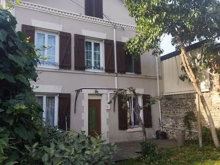 maison sanvicaise avec jardin