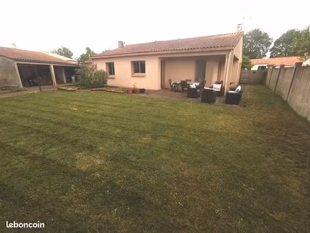 plain pied centre saint hilaire de loulay