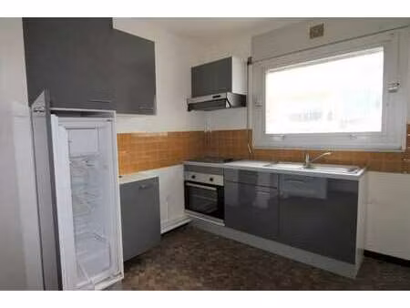 location appartement 3 pièces à saint-brieuc (22000) : à louer 3 pièces / 69m² saint-brieu