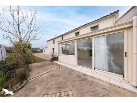 ferme 9 pièces 250 m²